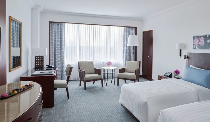 Peninsula Manila - Grand Deluxe Room